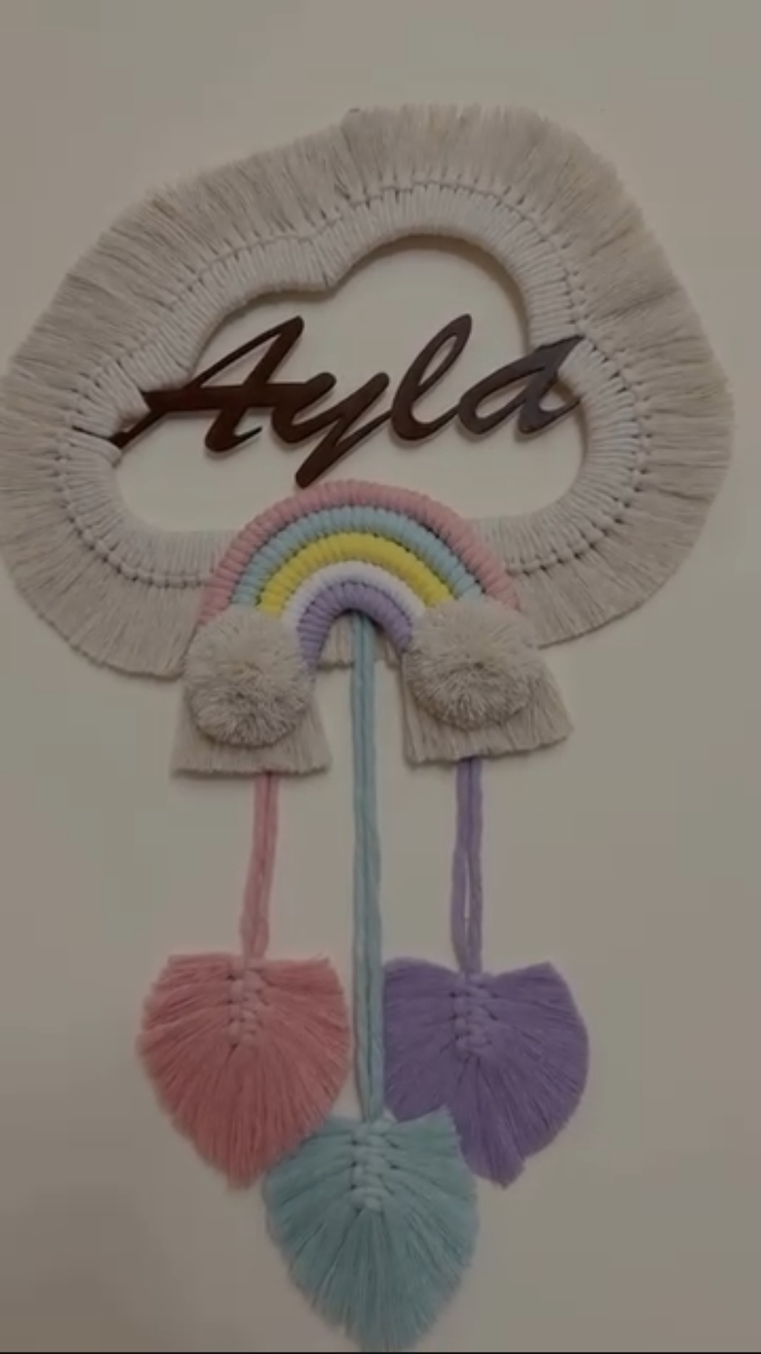 تعليقة مكرمية زينة للبيبي